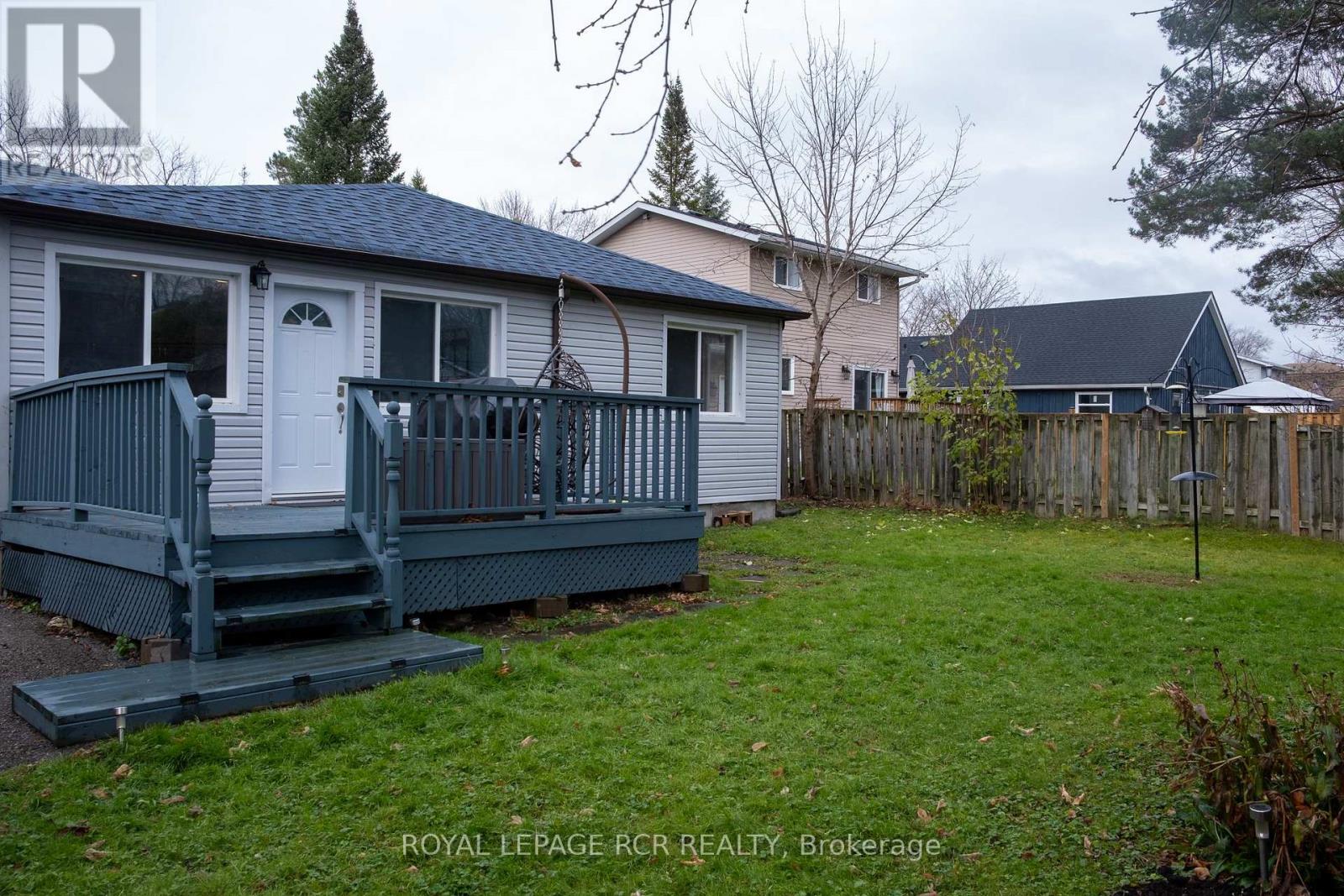 341 Miami Drive, Georgina, Ontario  L4P 2Z6 - Photo 2 - N12600222