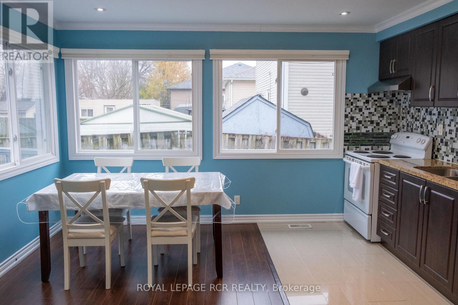 341 Miami Drive, Georgina, Ontario  L4P 2Z6 - Photo 4 - N12600222