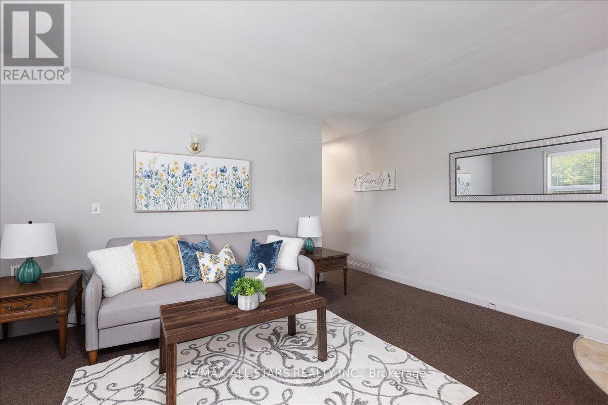 84 Metro Road N, Georgina, Ontario  L4P 1C4 - Photo 13 - N12600242