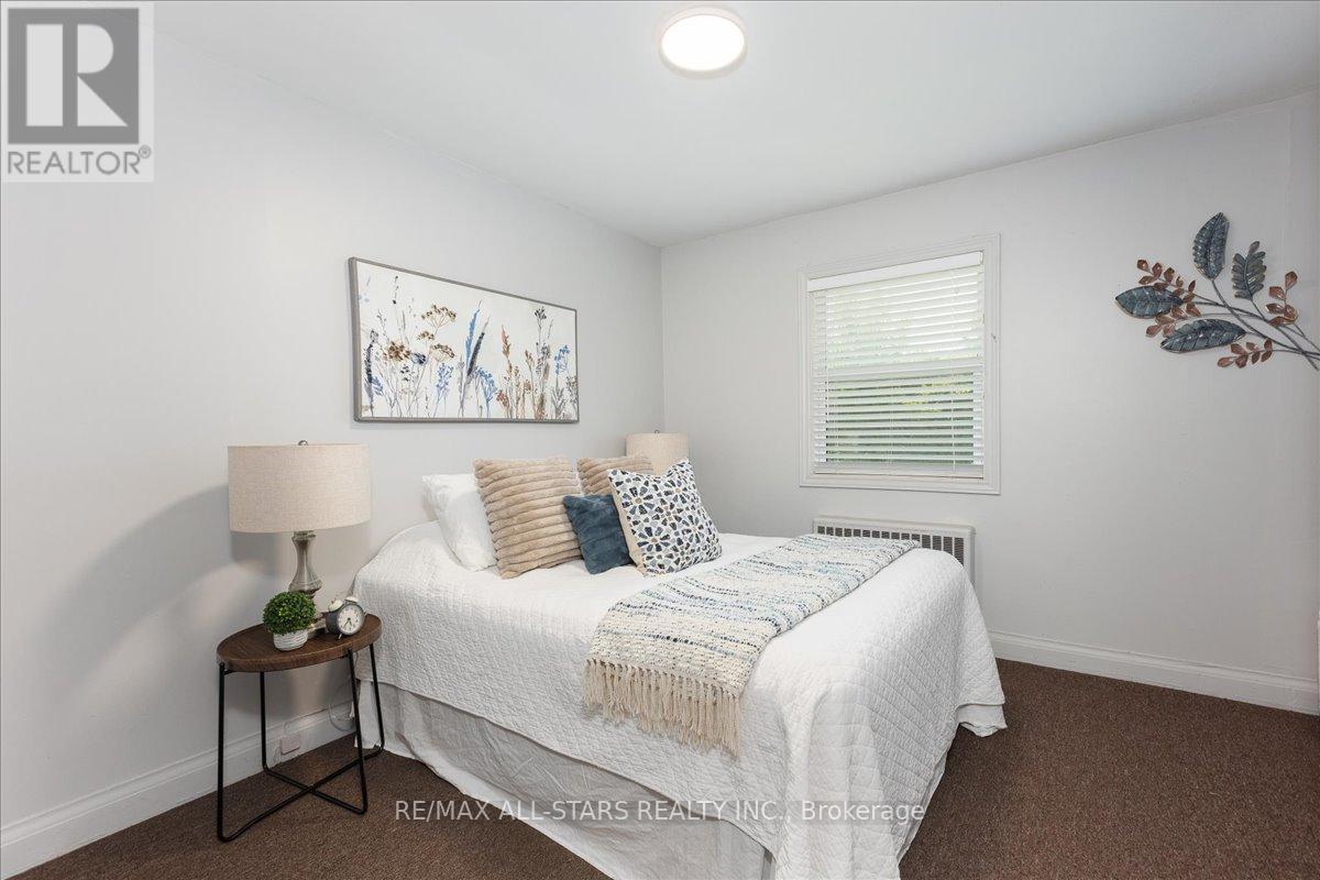 84 Metro Road N, Georgina, Ontario  L4P 1C4 - Photo 14 - N12600242