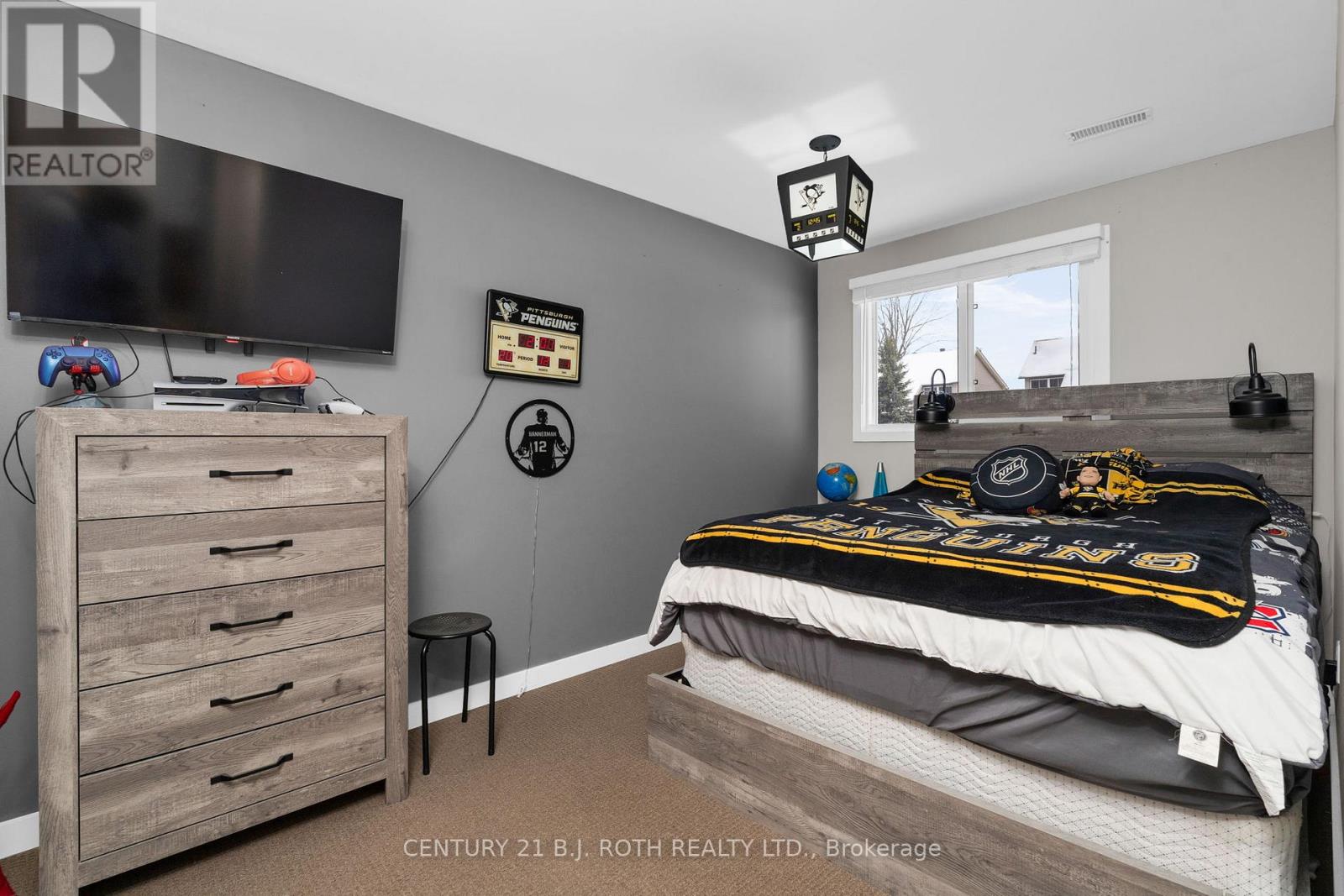 440 Barrie Road, Orillia, Ontario  L3V 6L9 - Photo 24 - S12600254