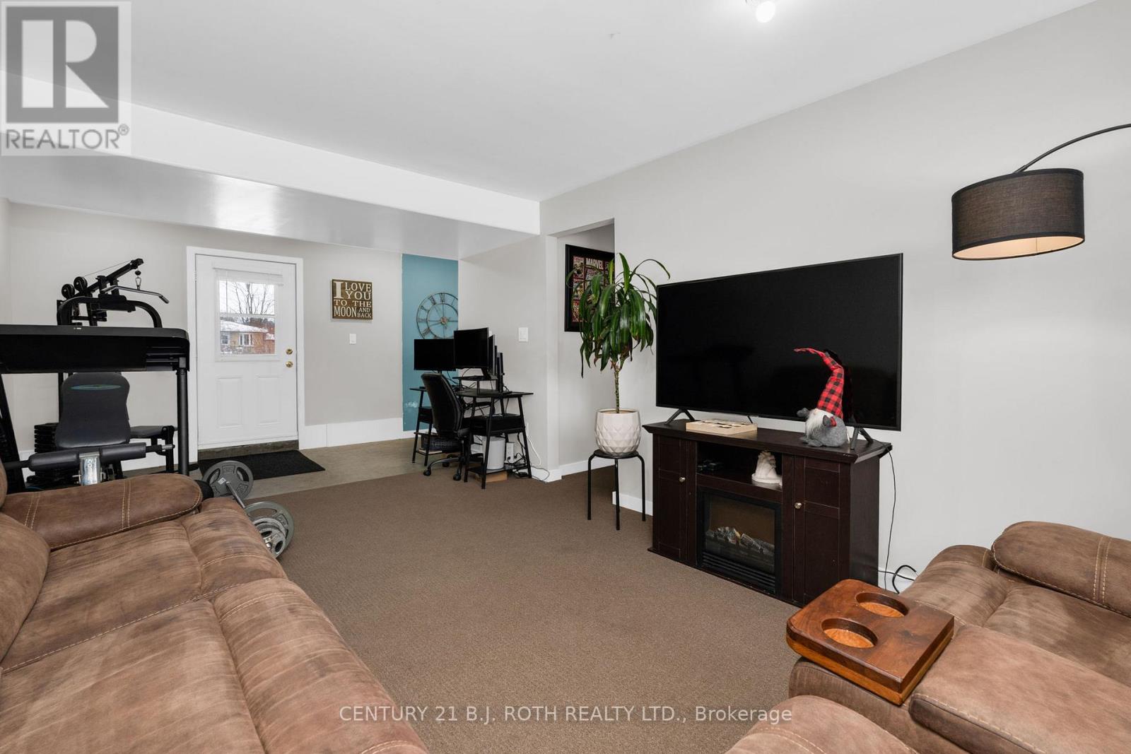 440 Barrie Road, Orillia, Ontario  L3V 6L9 - Photo 29 - S12600254