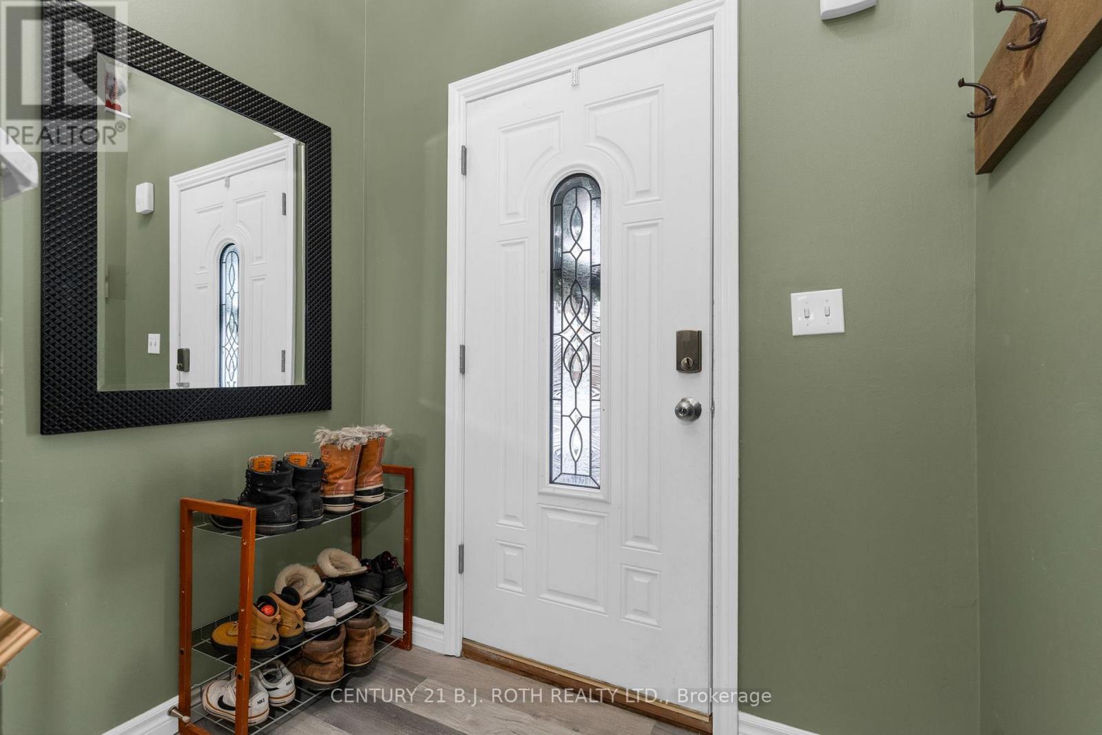 440 Barrie Road, Orillia, Ontario  L3V 6L9 - Photo 5 - S12600254