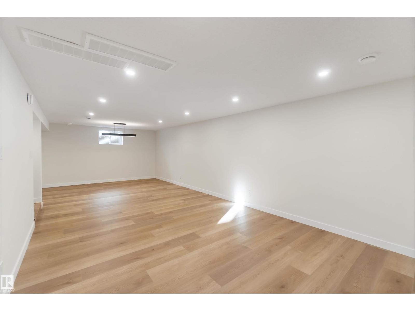 5907 137 Av Nw, Edmonton, Alberta  T5A 0P1 - Photo 32 - E4466406