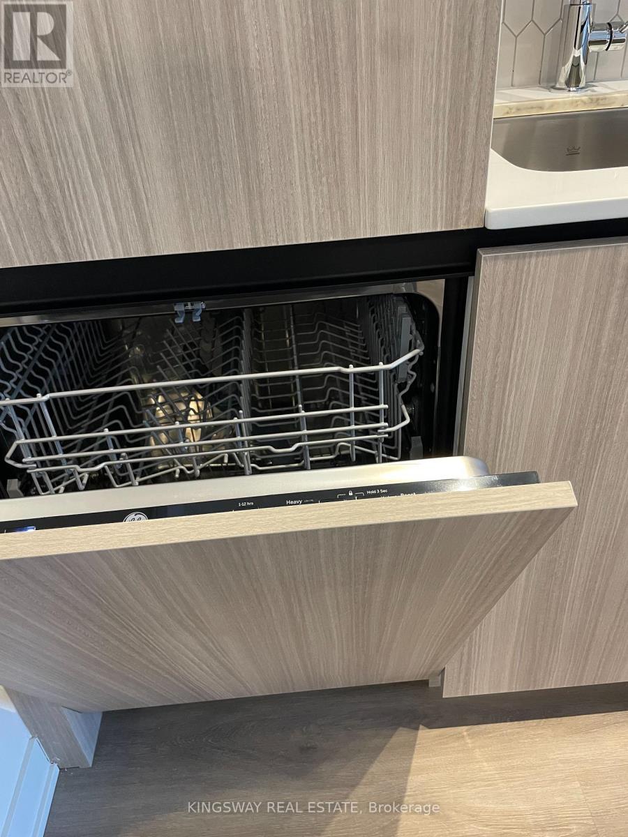 718 - 20 All Nations Drive, Brampton, Ontario  L7A 5M5 - Photo 8 - W12600202