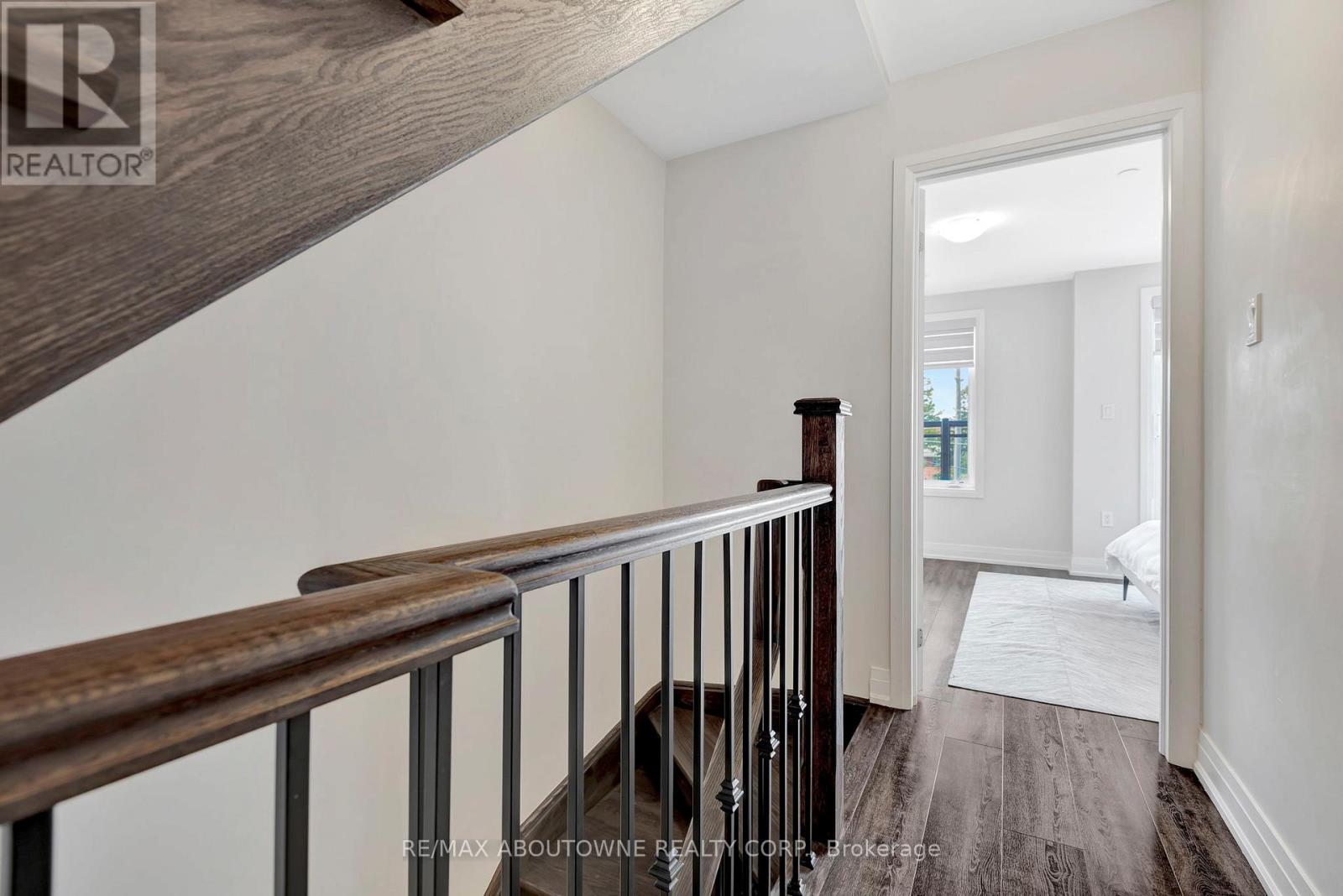 5 - 2212 Bromsgrove Road, Mississauga, Ontario  L5J 0B3 - Photo 17 - W12600240