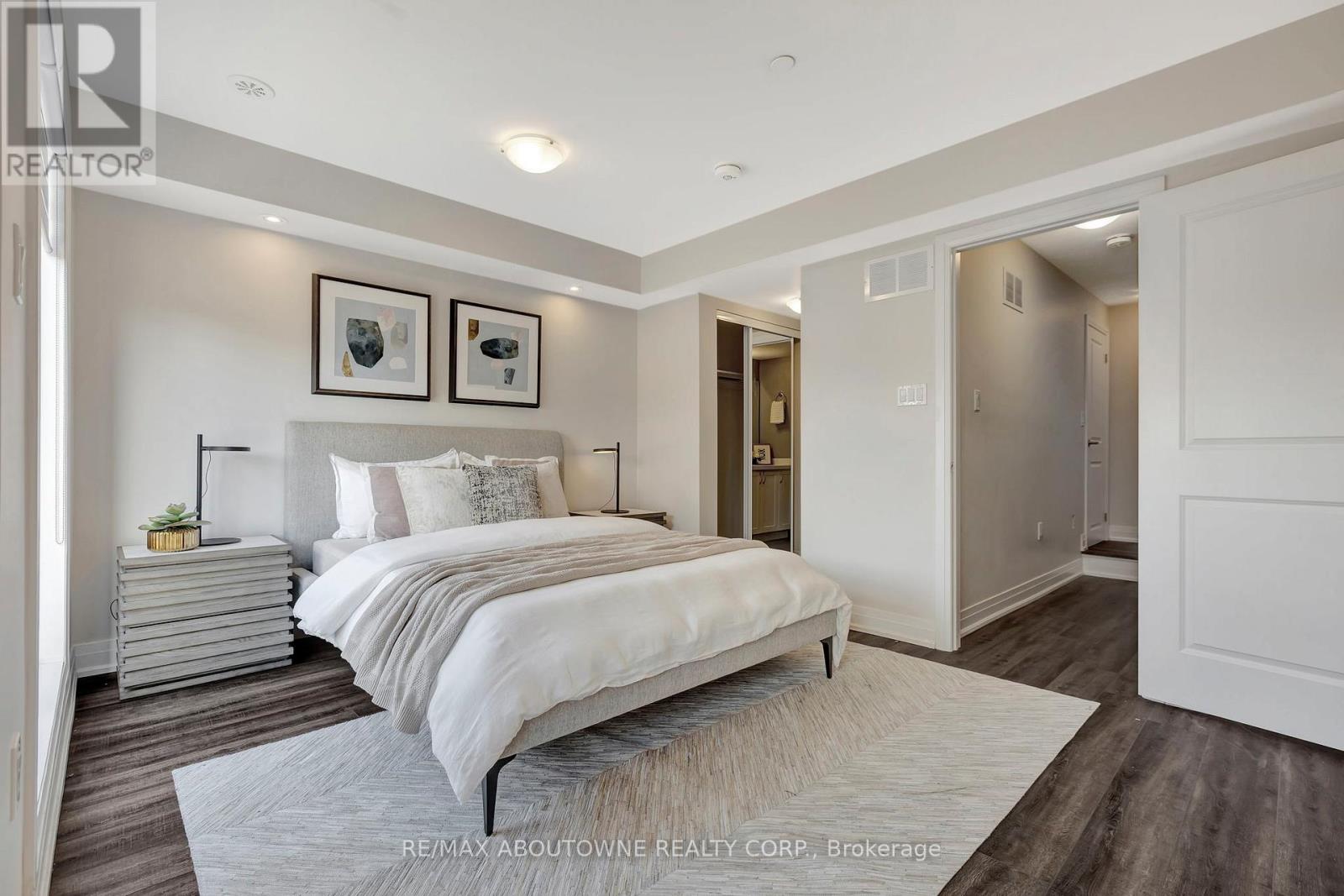 5 - 2212 Bromsgrove Road, Mississauga, Ontario  L5J 0B3 - Photo 20 - W12600240