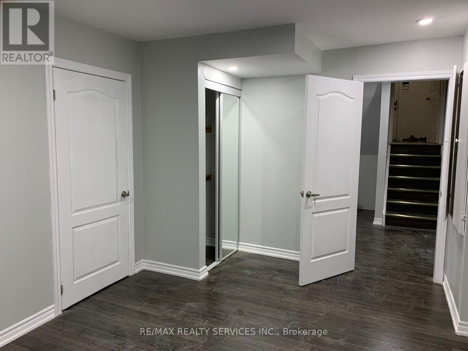 33 - 120 Railroad Street, Brampton, Ontario  L6X 5A1 - Photo 9 - W12600248