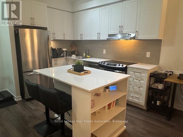 315 - 2560 Eglinton Avenue W, Mississauga, Ontario  L5M 0Y3 - Photo 3 - W12600250