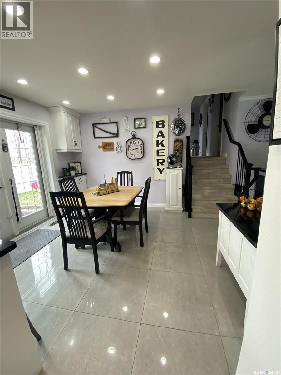 734 Wollaston Court, Saskatoon, Saskatchewan  S7J 4E5 - Photo 11 - SK025186