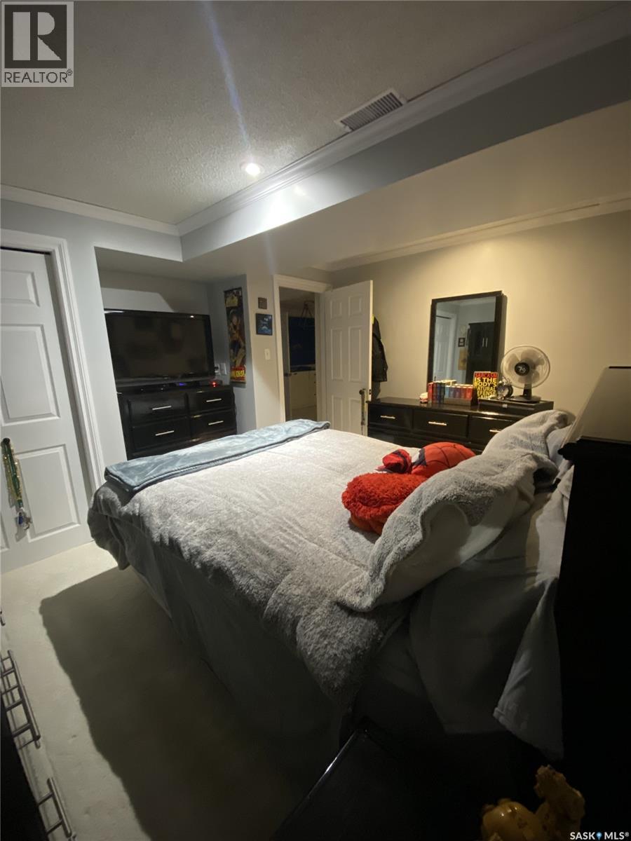 734 Wollaston Court, Saskatoon, Saskatchewan  S7J 4E5 - Photo 34 - SK025186