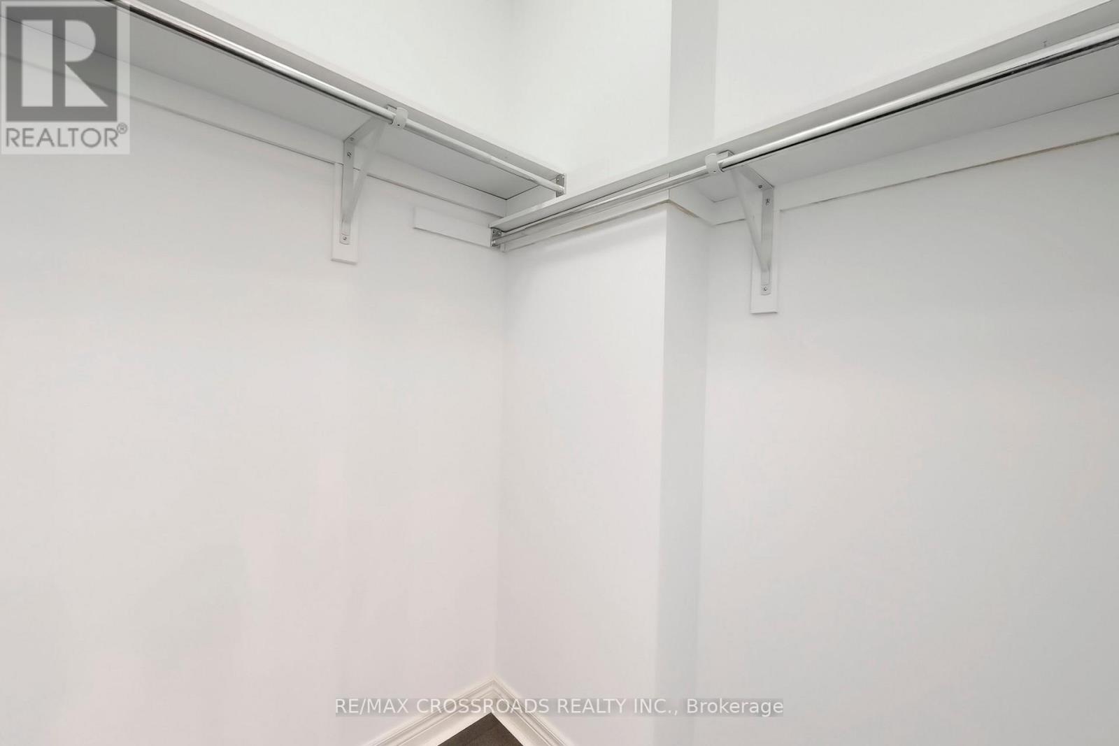 76 Rustle Woods Avenue, Markham, Ontario  L6B 0V2 - Photo 10 - N12466582