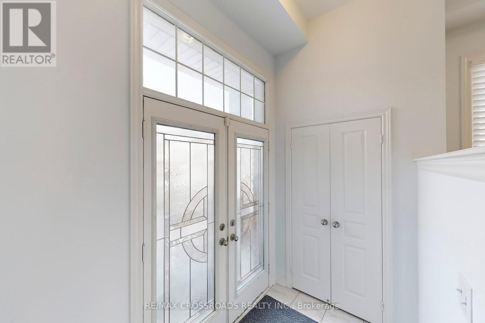 76 Rustle Woods Avenue, Markham, Ontario  L6B 0V2 - Photo 20 - N12466582