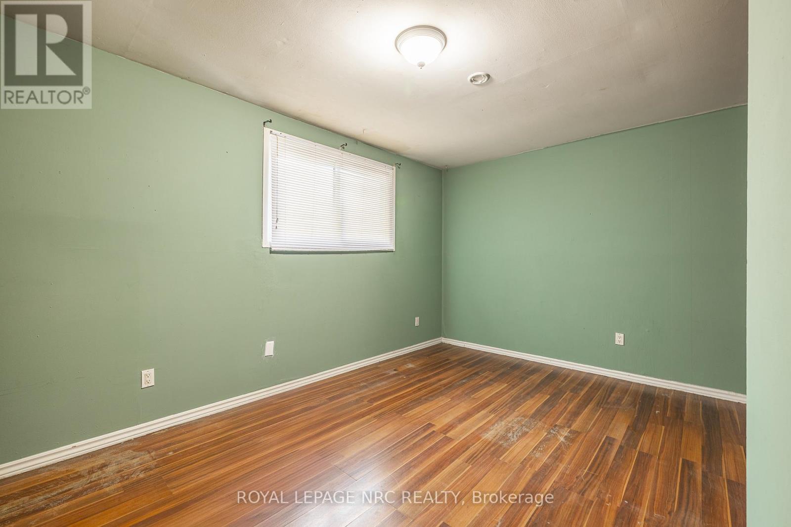 39 - 4215 Meadowvale Drive, Niagara Falls, Ontario  L2E 5W8 - Photo 19 - X12600286