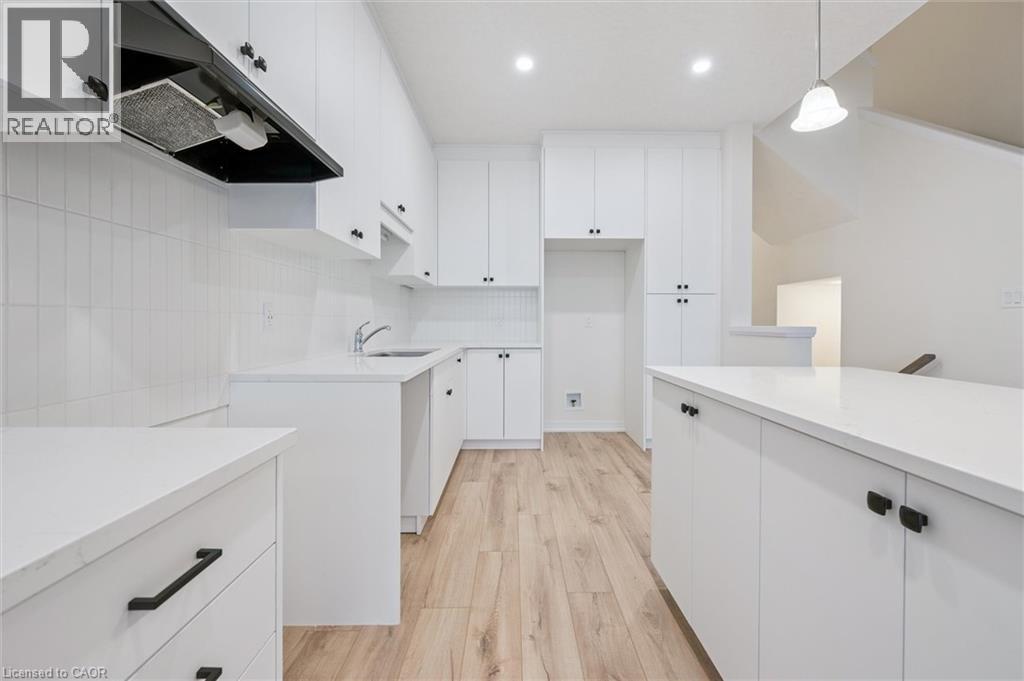 105 Winter Wren Crescent, Kitchener, Ontario  N2P 0K7 - Photo 16 - 40791709