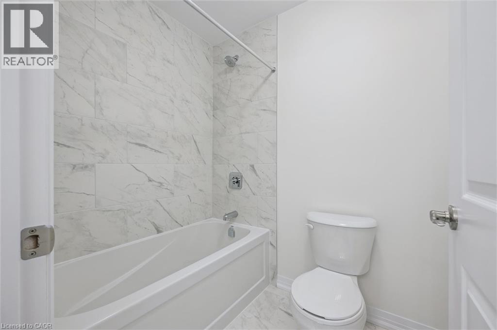 105 Winter Wren Crescent, Kitchener, Ontario  N2P 0K7 - Photo 36 - 40791709