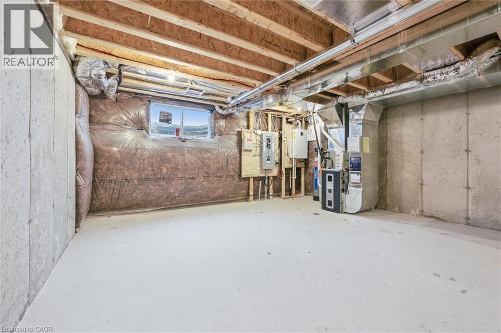 105 Winter Wren Crescent, Kitchener, Ontario  N2P 0K7 - Photo 39 - 40791709