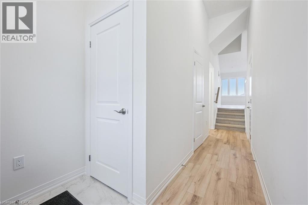 105 Winter Wren Crescent, Kitchener, Ontario  N2P 0K7 - Photo 7 - 40791709