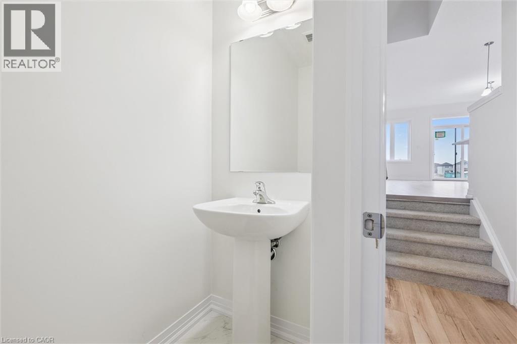 105 Winter Wren Crescent, Kitchener, Ontario  N2P 0K7 - Photo 9 - 40791709