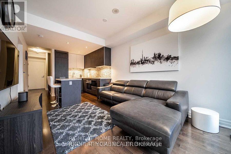 3203 - 8 THE ESPLANADE STREET, Toronto, Ontario