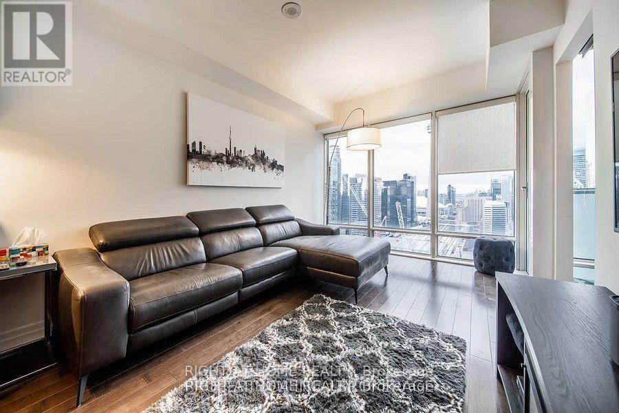 3203 - 8 The Esplanade Street, Toronto, Ontario  M5E 0A6 - Photo 4 - C12600278