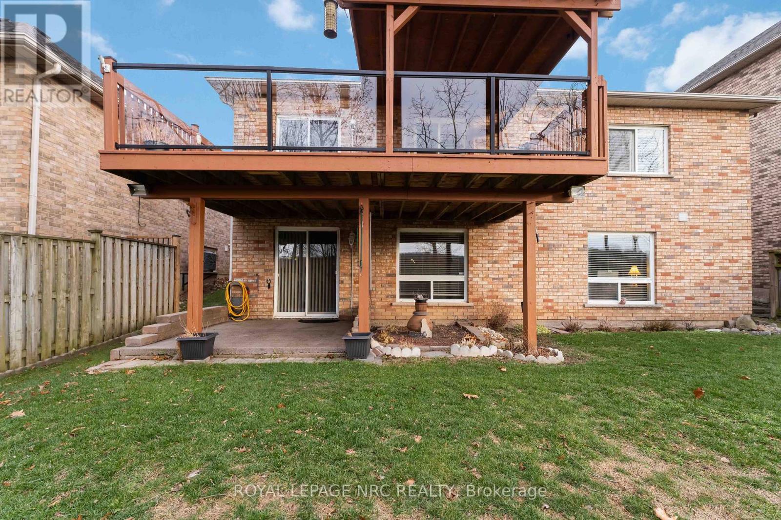 4114 Highland Park Drive, Lincoln, Ontario  L3J 0L7 - Photo 38 - X12537442