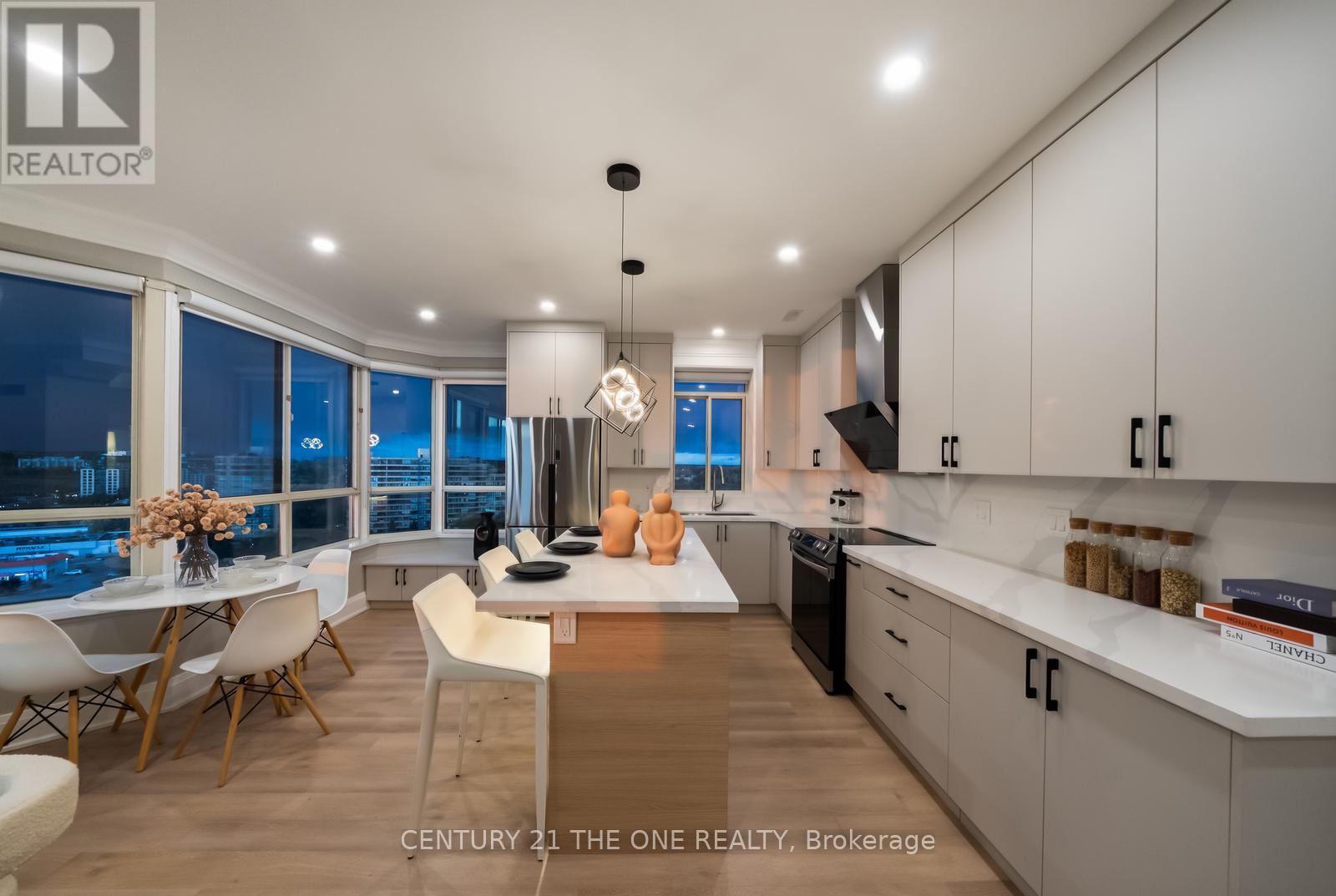 Ph03 - 33 Weldrick Road E, Richmond Hill, Ontario  L4C 8W4 - Photo 32 - N12600280