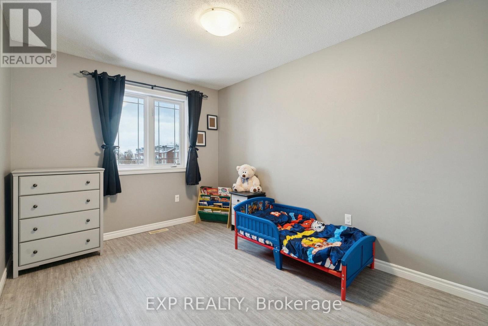 104 Sydenham Wells, Barrie (Georgian Drive), Ontario  L4M 6R5 - Photo 29 - S12600274