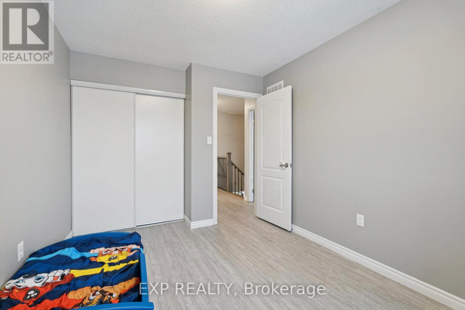 104 Sydenham Wells, Barrie (Georgian Drive), Ontario  L4M 6R5 - Photo 30 - S12600274