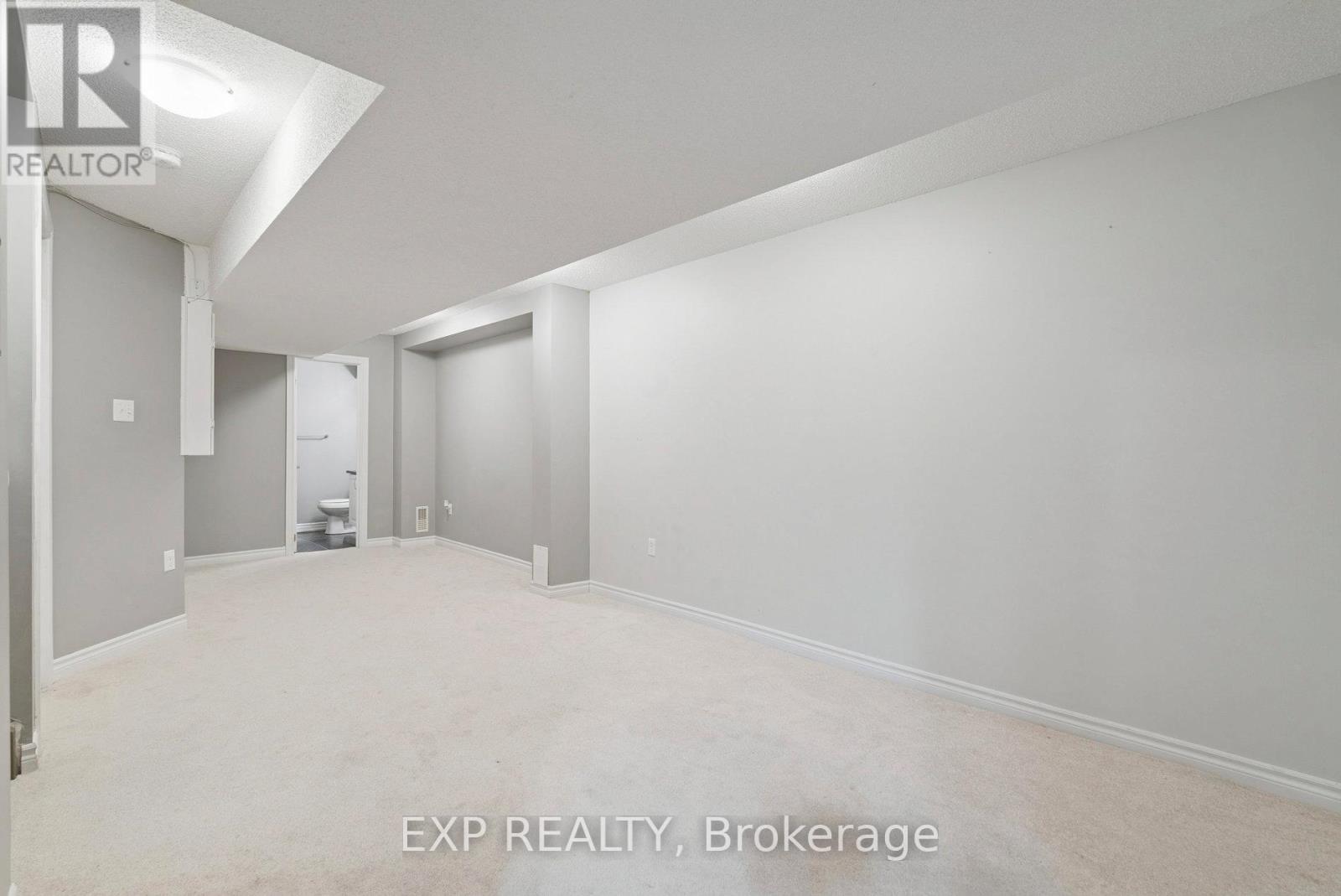 104 Sydenham Wells, Barrie (Georgian Drive), Ontario  L4M 6R5 - Photo 32 - S12600274