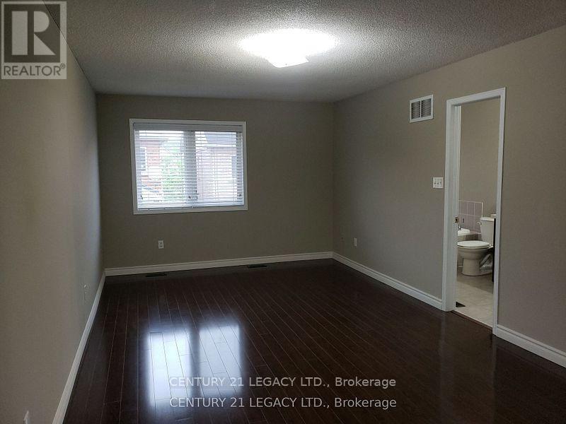 21 Kilrea Way, Brampton, Ontario  L6X 0P9 - Photo 11 - W12600266