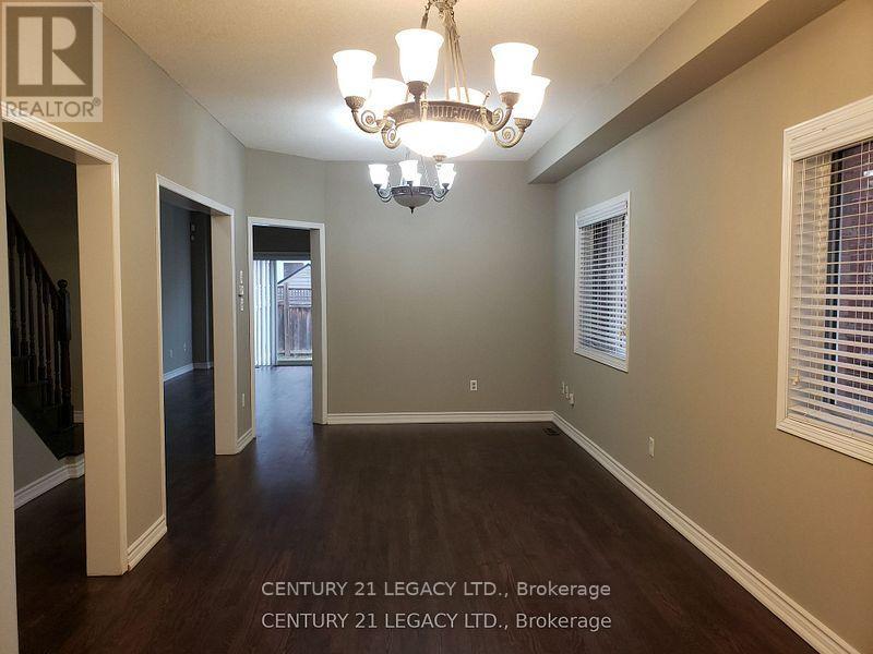 21 Kilrea Way, Brampton, Ontario  L6X 0P9 - Photo 5 - W12600266