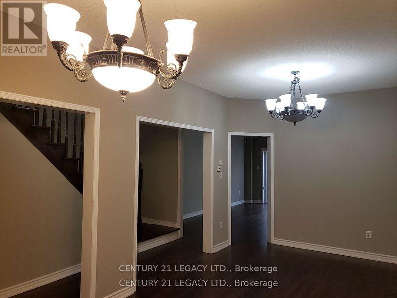 21 Kilrea Way, Brampton, Ontario  L6X 0P9 - Photo 7 - W12600266