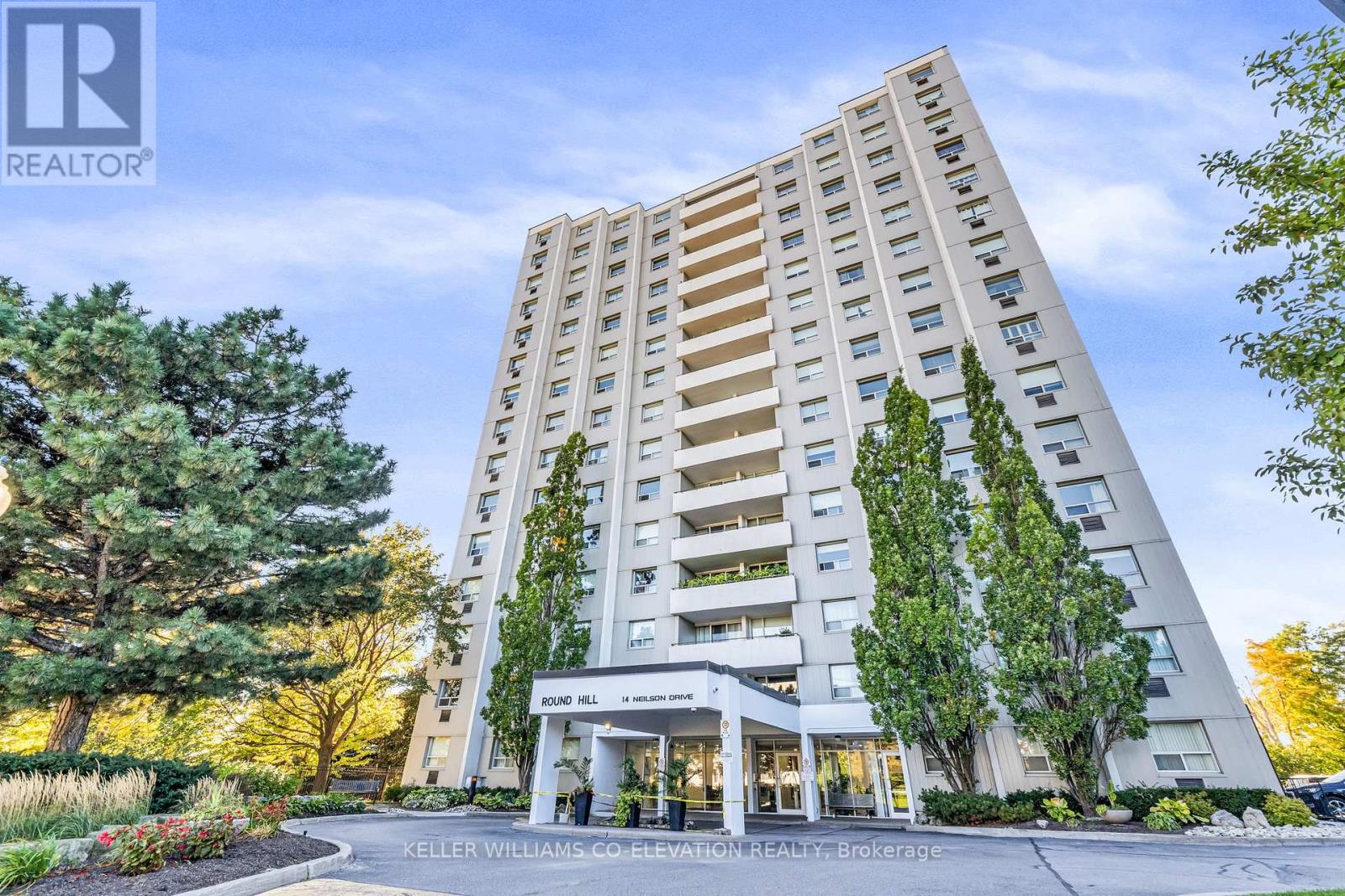 702 - 14 Neilson Drive, Toronto, Ontario  M9C 1V6 - Photo 2 - W12600270