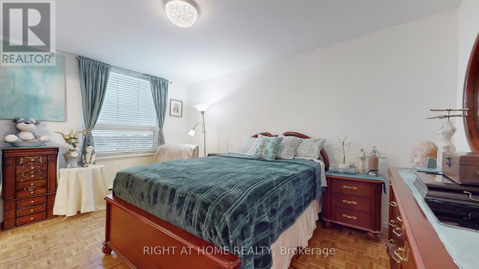 508 - 61 Richview Road, Toronto, Ontario  M9A 4M8 - Photo 14 - W12600282
