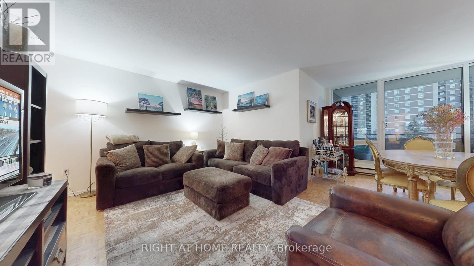 508 - 61 Richview Road, Toronto, Ontario  M9A 4M8 - Photo 2 - W12600282