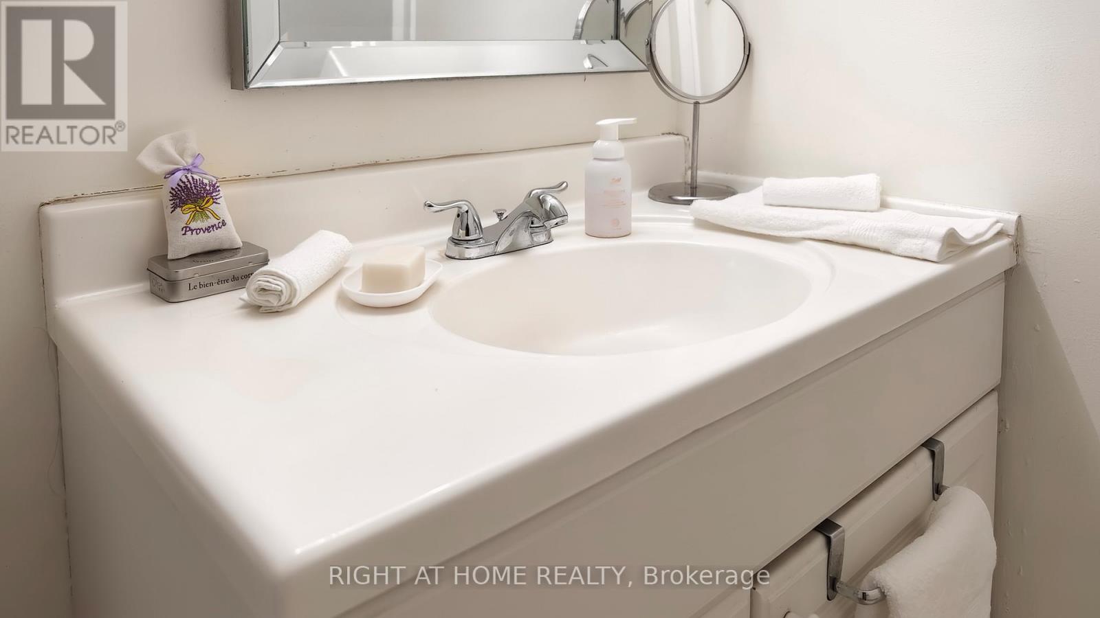 508 - 61 Richview Road, Toronto, Ontario  M9A 4M8 - Photo 20 - W12600282