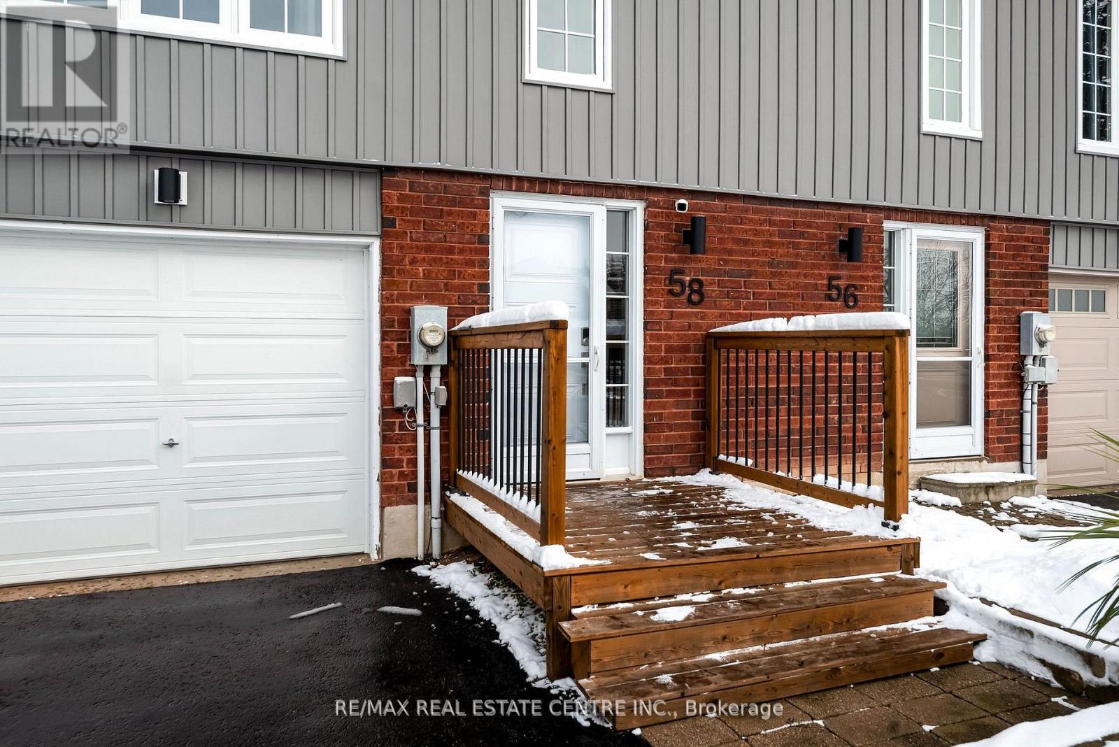 58 Lakeview Court, Orangeville, Ontario  L9W 4P2 - Photo 4 - W12600292