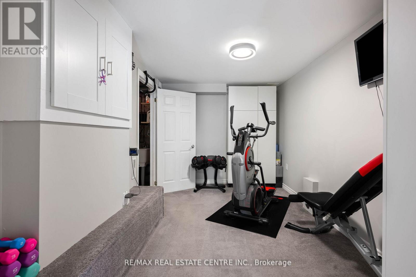 58 Lakeview Court, Orangeville, Ontario  L9W 4P2 - Photo 7 - W12600292