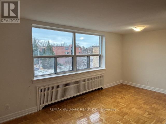 309 - 2 Kinsdale Boulevard, Toronto, Ontario  M8Y 1T7 - Photo 3 - W12600296