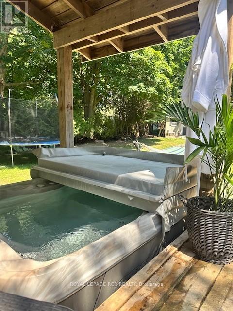 77 Trafalgar Road, Erin, Ontario  N0B 1Z0 - Photo 39 - X12600276