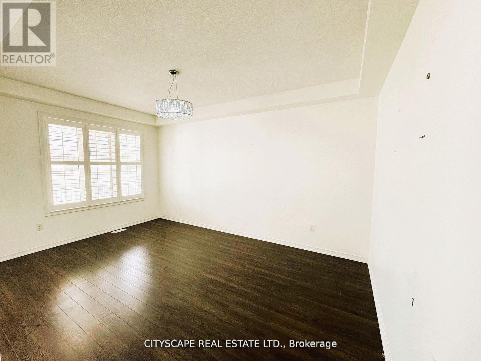 7646 Goldenrod Trail, Niagara Falls, Ontario  L2H 0K4 - Photo 14 - X12600288