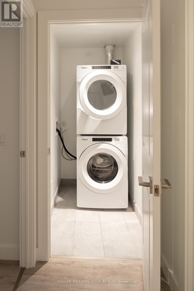 1008 - 15 Glebe Street, Cambridge, Ontario  N1S 0C3 - Photo 11 - X12600300