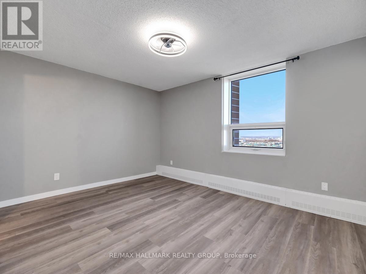 1005 - 665 Bathgate Drive, Ottawa, Ontario  K1K 3Y4 - Photo 17 - X12600310
