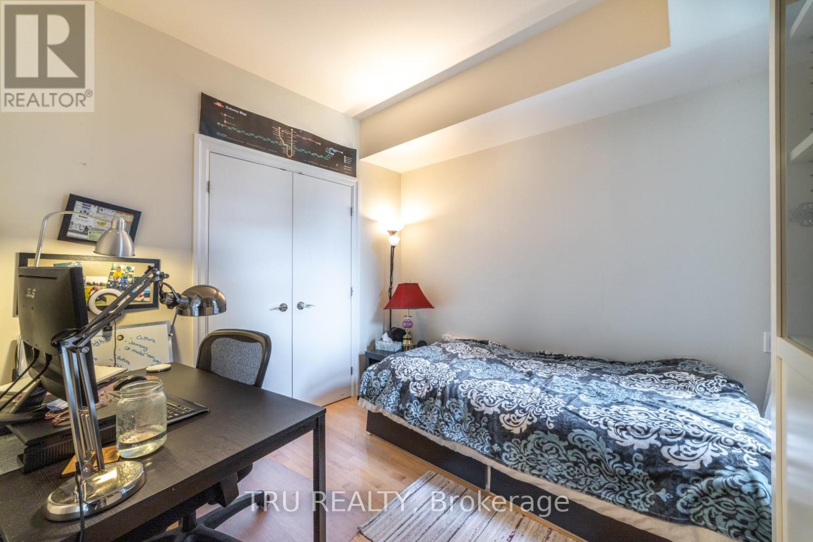 807 - 245 Kent Street, Ottawa, Ontario  K2P 0A5 - Photo 13 - X12600318