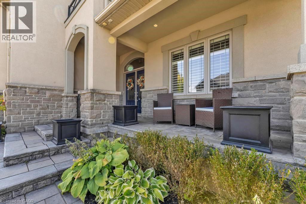 236 Mother's Street, Hamilton, Ontario  L9B 0E1 - Photo 3 - 40779111