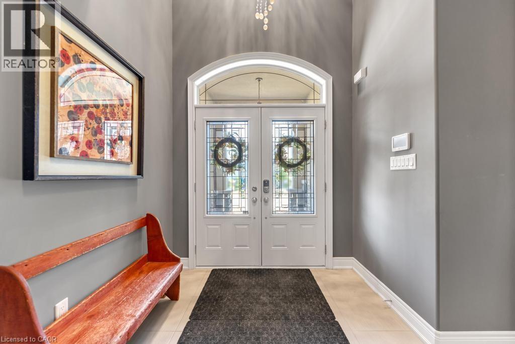 236 Mother's Street, Hamilton, Ontario  L9B 0E1 - Photo 4 - 40779111