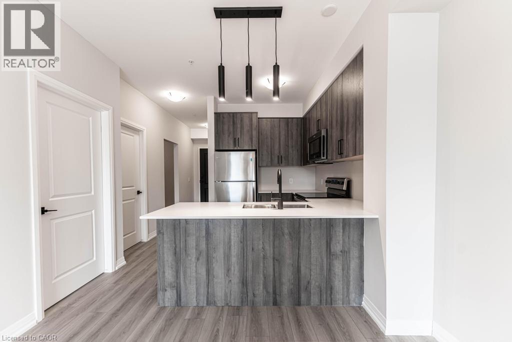 120 Springvalley Crescent Unit# 406, Hamilton, Ontario  L9C 0E4 - Photo 8 - 40789343