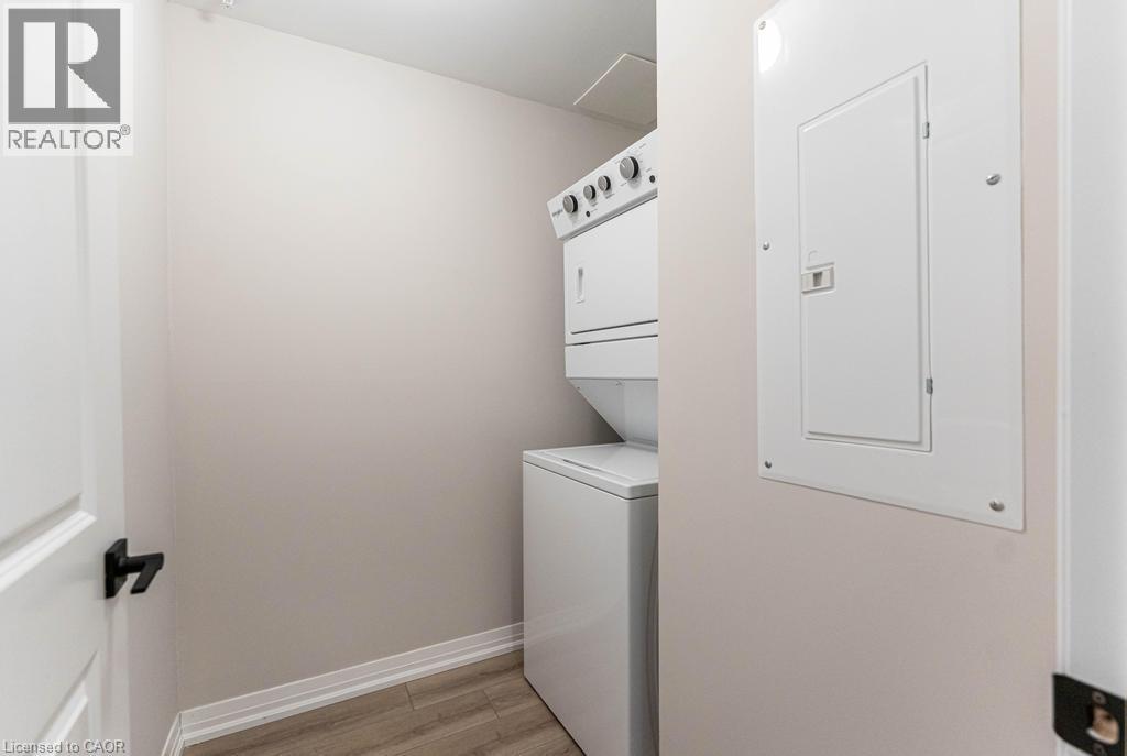 120 Springvalley Crescent Unit# 406, Hamilton, Ontario  L9C 0E4 - Photo 13 - 40789343