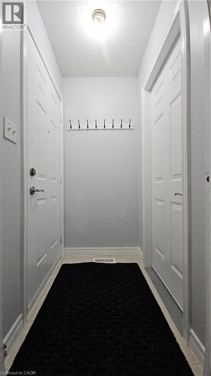 10 DOLL Court, Kitchener, Ontario